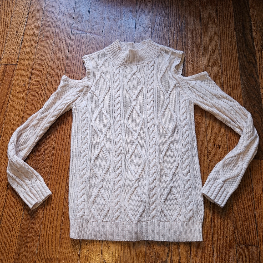 Pink sweater - Picture 2 of 7